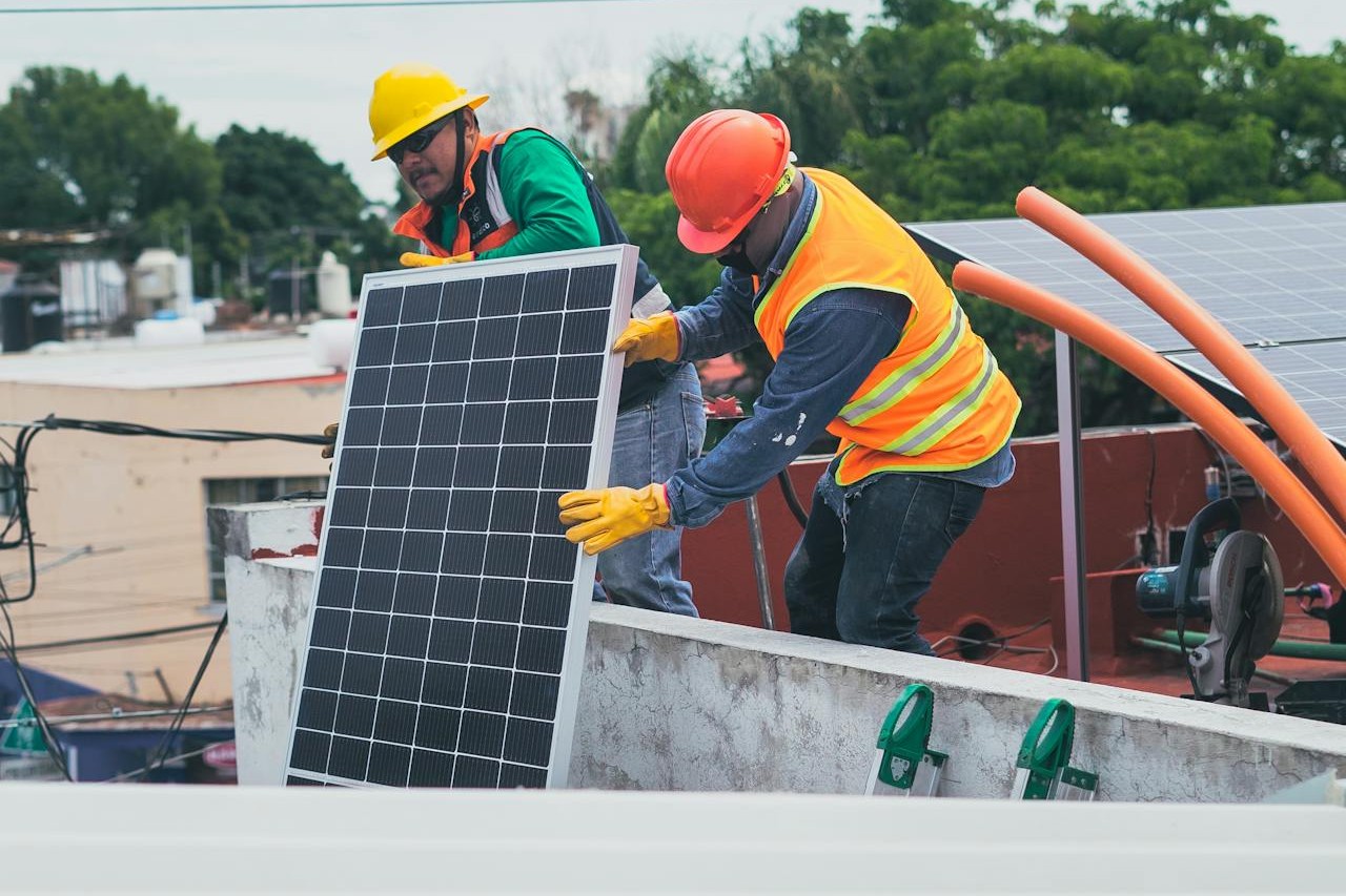 Solar panel for home India: Cost, Benefits & Installation [2025]